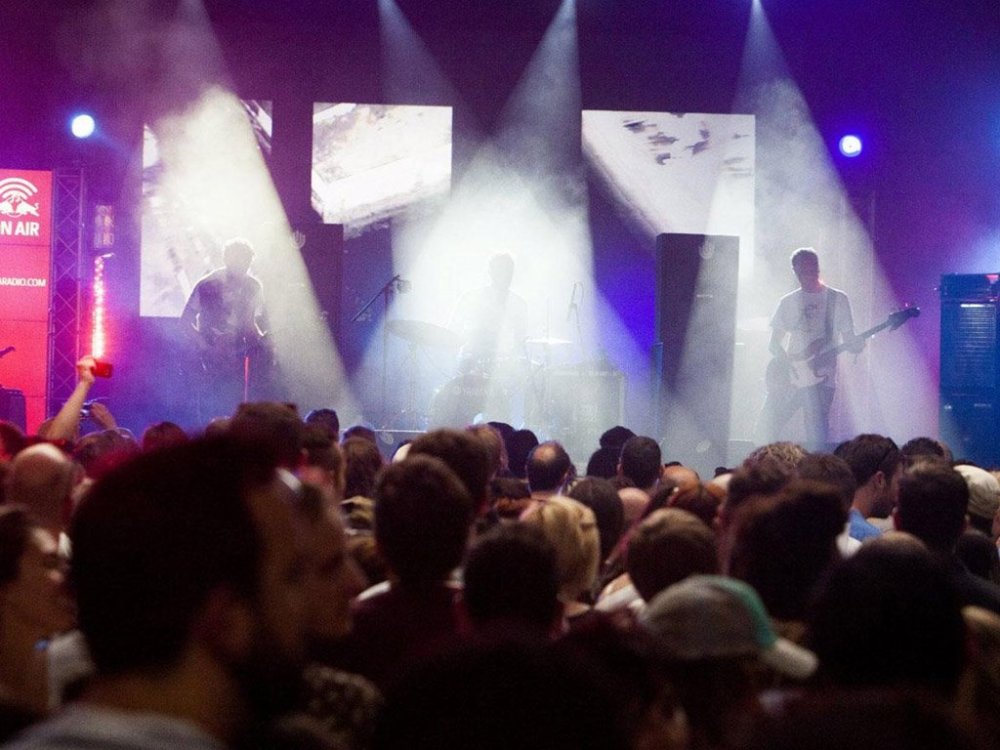 elektro-guzzi-rip-it-up-at-sonar