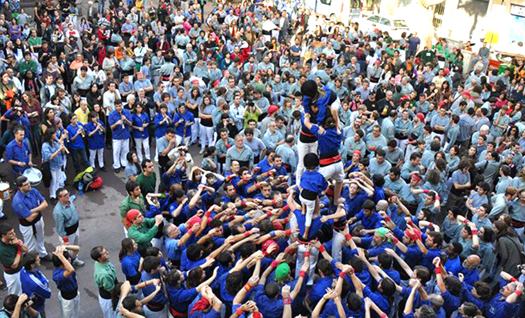 Castellers-de-la-Vila-de-Gràcia.jpg